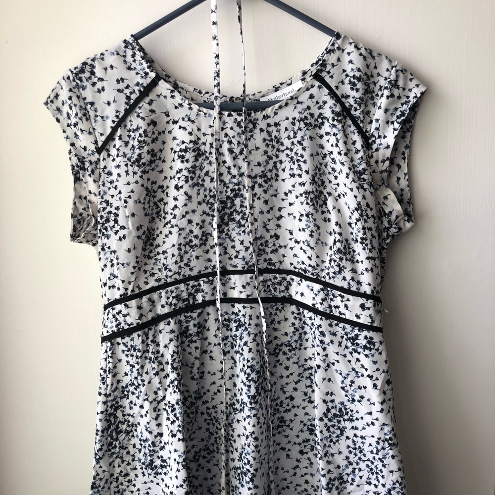 Motherhood Maternity blouse